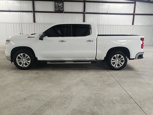 Used 2024 Chevrolet Silverado 1500 LTZ w/ LTZ Premium Package AWD/4WD image 2