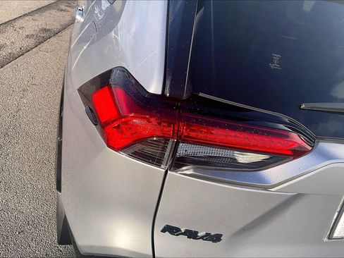 Used 2025 Toyota RAV4 XSE image 28