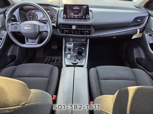 Used 2025 Nissan Rogue S AWD/4WD image 12