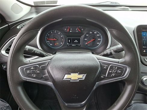 Used 2020 Chevrolet Malibu LS w/ LPO, Convenience Package 1 image 19