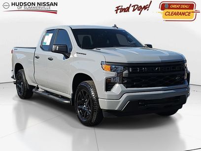 Used 2025 Chevrolet Silverado 1500 Custom w/ Turbomax Blackout Package