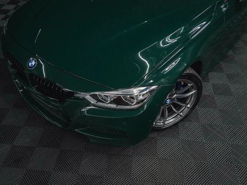 Used 2018 BMW 340i xDrive Sedan w/ Premium Package AWD/4WD image 4