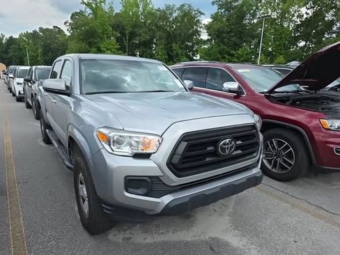 Used 2021 Toyota Tacoma SR AWD/4WD image 11