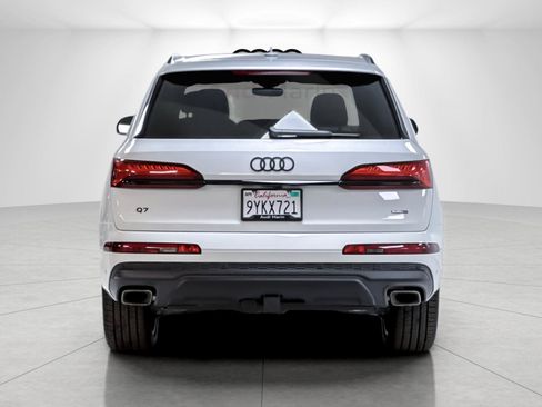 Certified 2026 Audi Q7 3.0T Premium Plus AWD/4WD image 4