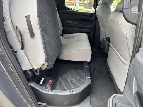 New 2025 Toyota Tacoma SR5 AWD/4WD image 31