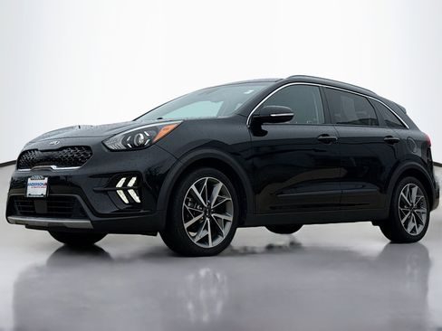 Used 2020 Kia Niro Touring image 12