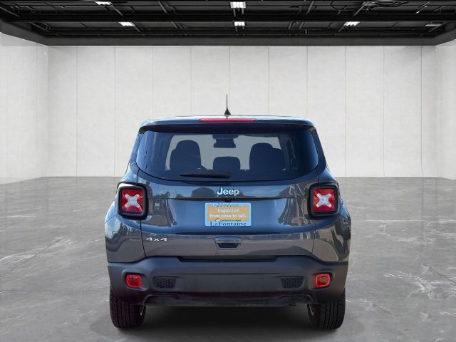 Certified 2023 Jeep Renegade Latitude AWD/4WD image 6
