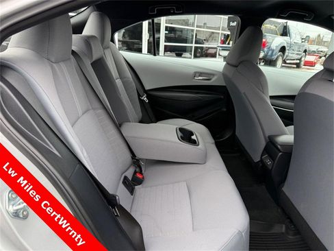 Used 2024 Toyota Corolla SE image 12
