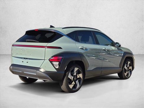 Used 2024 Hyundai Kona Limited image 5
