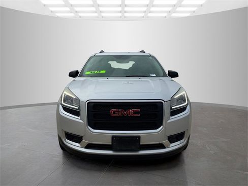 Used 2015 GMC Acadia SLE image 3