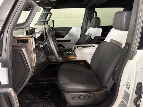 Used 2025 GMC Hummer EV 3X image 16