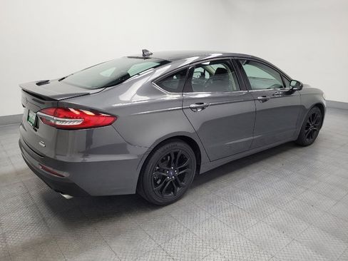 Used 2020 Ford Fusion SE w/ Equipment Group 151A FWD image 10