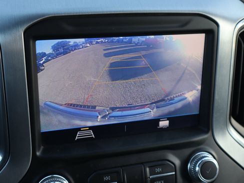 Used 2023 GMC Sierra 2500 SLE image 27