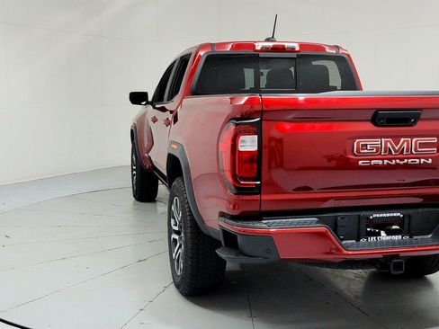 Certified 2024 GMC Canyon AT4 w/ AT4 Premium Package AWD/4WD image 4
