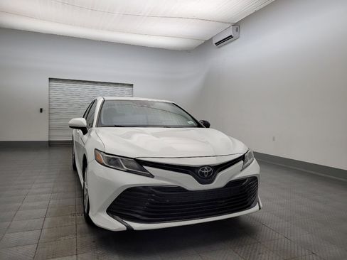 Used 2019 Toyota Camry LE w/ Carpet Mat Package image 14