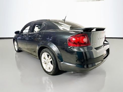 Used 2011 Dodge Avenger Heat image 6