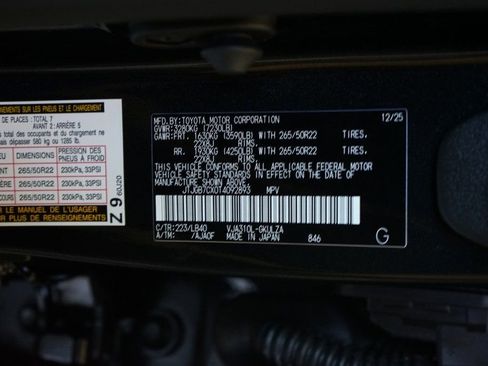 Used 2026 Lexus LX 600 4WD w/ Appearance Package image 40