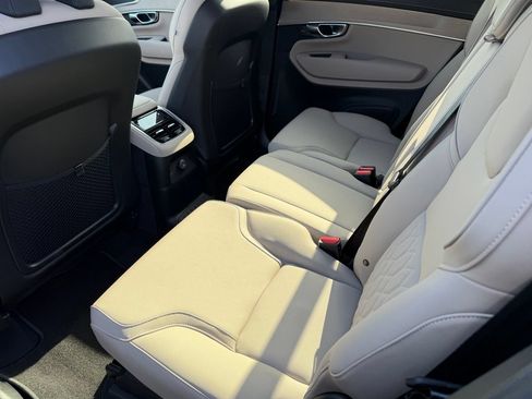 New 2026 Volvo XC90 T8 Core w/ Protection Package Premier AWD/4WD image 24