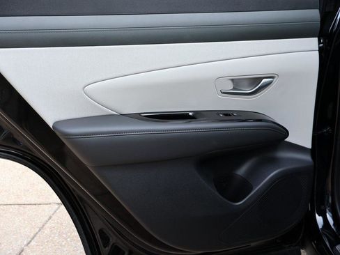 New 2026 Hyundai Tucson Limited image 18