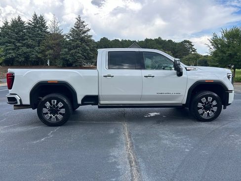 Used 2024 GMC Sierra 2500 Denali w/ Denali Reserve Package AWD/4WD image 28