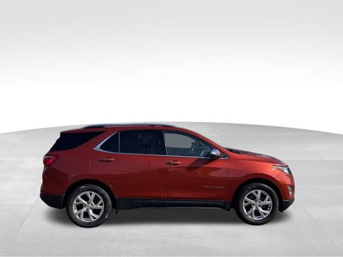 Used 2020 Chevrolet Equinox Premier image 11