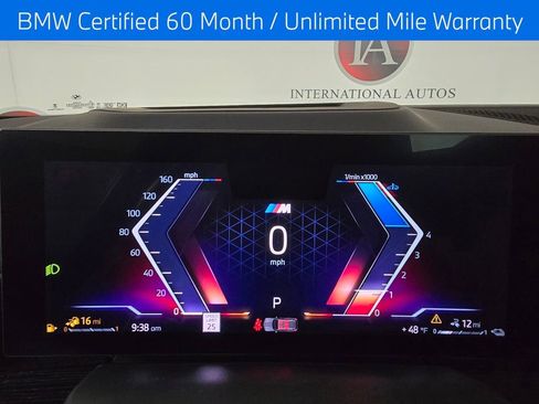 Certified 2025 BMW X5 xDrive50e w/ M Sport Package AWD/4WD image 38