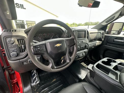 Used 2021 Chevrolet Silverado 2500 W/T w/ WT Convenience Package AWD/4WD image 20