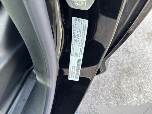 New 2026 Chrysler Pacifica Select w/ S Appearance Package image 22