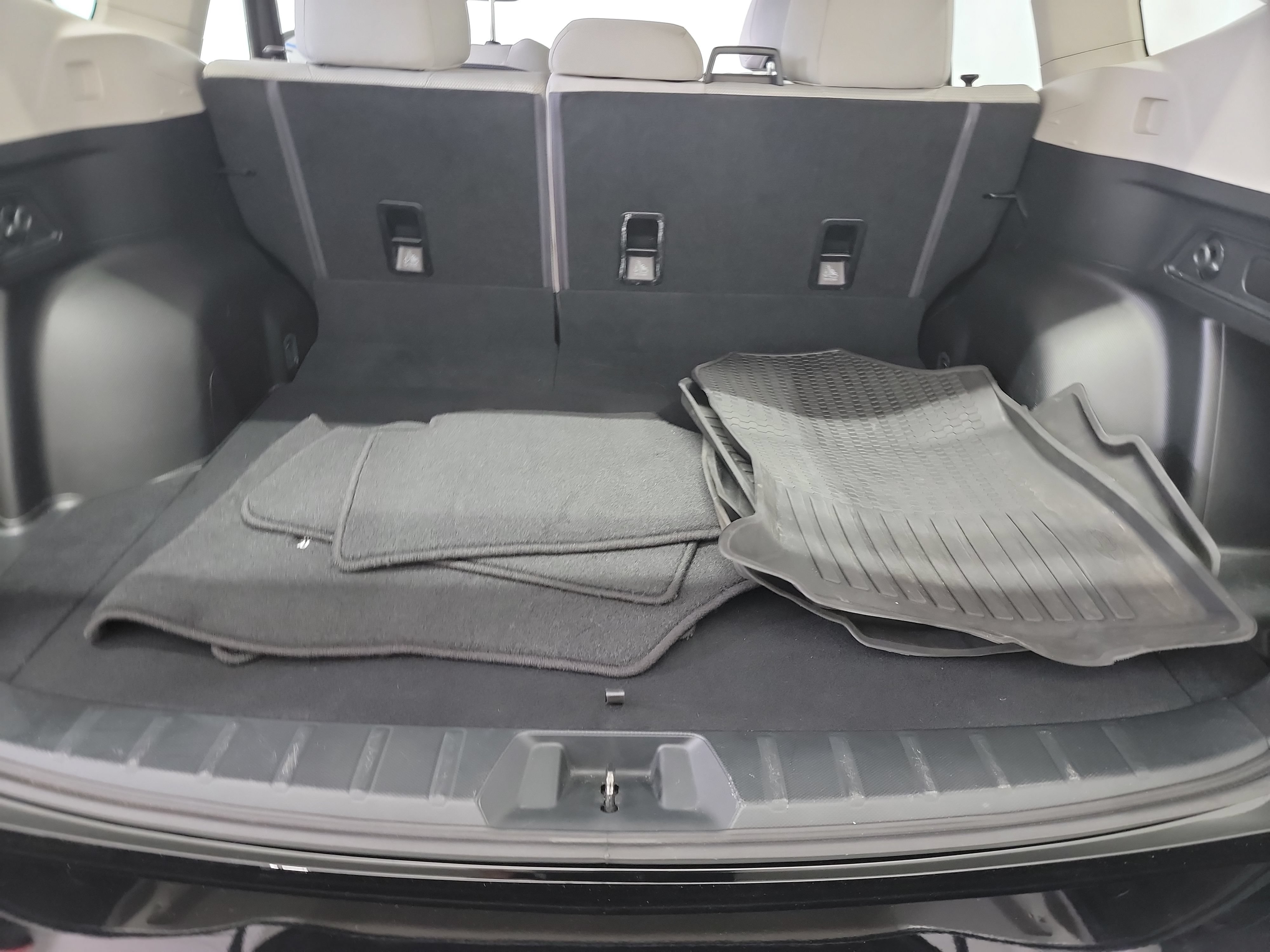 Used 2021 Subaru Forester AWD/4WD image 25