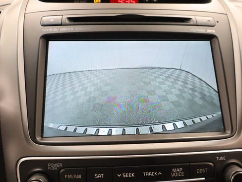 Used 2014 Kia Sorento SX w/ 3rd Row Package AWD/4WD image 9