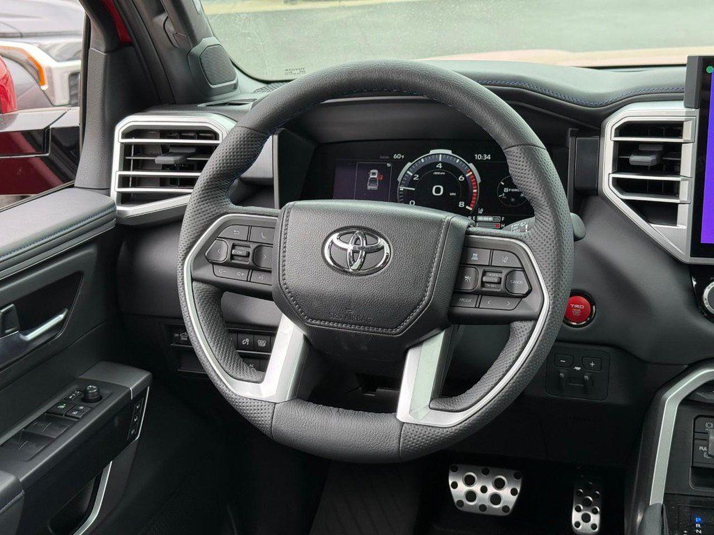 New 2025 Toyota Tundra Platinum w/ TRD Off-Road Package AWD/4WD image 9