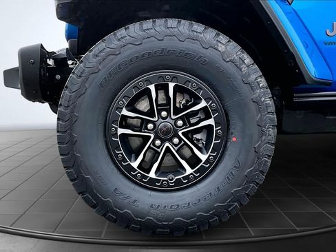 New 2026 Jeep Wrangler Unlimited Rubicon image 8