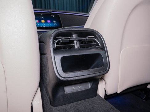 New 2026 Mercedes-Benz E 350 Sedan image 25