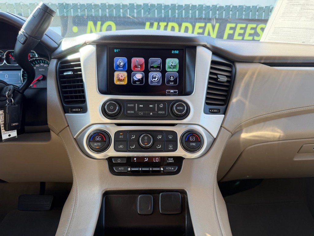 Used 2017 GMC Yukon XL SLE w/ Enhanced Driver Alert Package RWD image 25