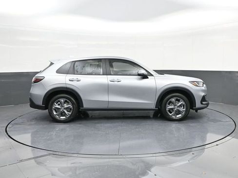 New 2026 Honda HR-V LX image 20