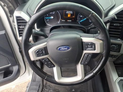 Used 2022 Ford F350 Lariat w/ Lariat Ultimate Package AWD/4WD image 15