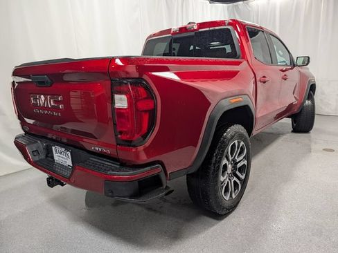 Used 2024 GMC Canyon AT4 w/ AT4 Premium Package AWD/4WD image 4