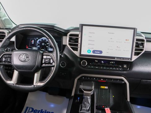 Used 2024 Toyota Tundra Limited image 17