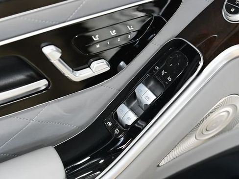 Used 2023 Mercedes-Benz S 580 4MATIC Sedan image 35