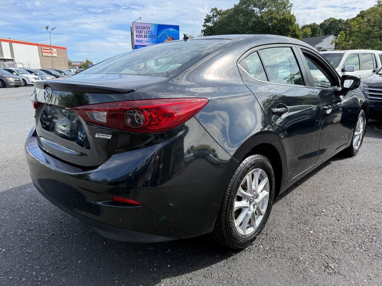 Used 2015 MAZDA MAZDA3 i Grand Touring FWD image 5