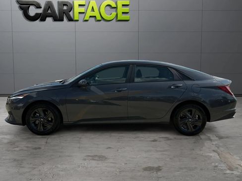 Used 2023 Hyundai Elantra SEL FWD image 6