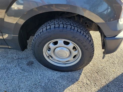 Used 2017 Ford F150 XL w/ XL Power Equipment Group image 2