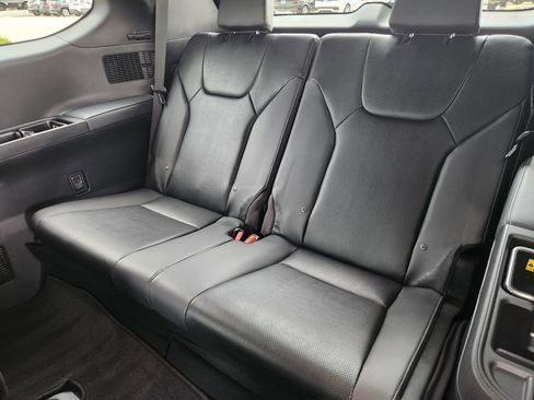 Certified 2026 Lexus TX 350 AWD w/ Technology Package image 32