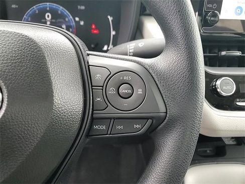 Used 2026 Toyota Corolla LE image 15