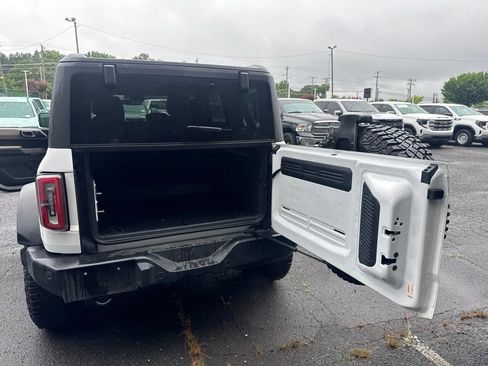 Used 2023 Ford Bronco Wildtrak AWD/4WD image 16