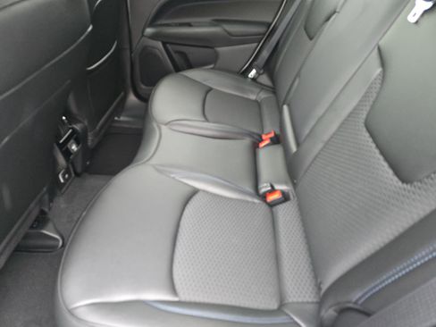 New 2026 Jeep Compass Latitude image 19