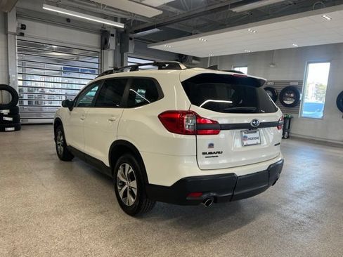Used 2022 Subaru Ascent Premium w/ Convenience Package AWD/4WD image 11
