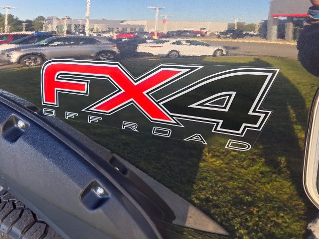Used 2012 Ford F150 FX4 w/ FX Luxury Pkg AWD/4WD image 11