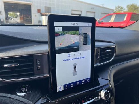 Used 2021 Ford Explorer ST w/ Equipment Group 401A image 6