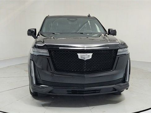 Used 2022 Cadillac Escalade Sport Platinum image 8